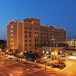 Hilton Garden Inn Virginia Beach Town Center