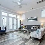 525 The Back Bay House
