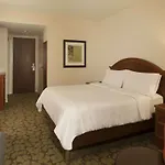 Hilton Garden Inn Virginia Beach Town Center