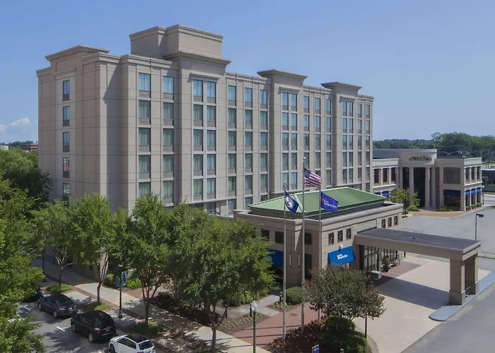 Hilton Garden Inn Virginia Beach Town Center