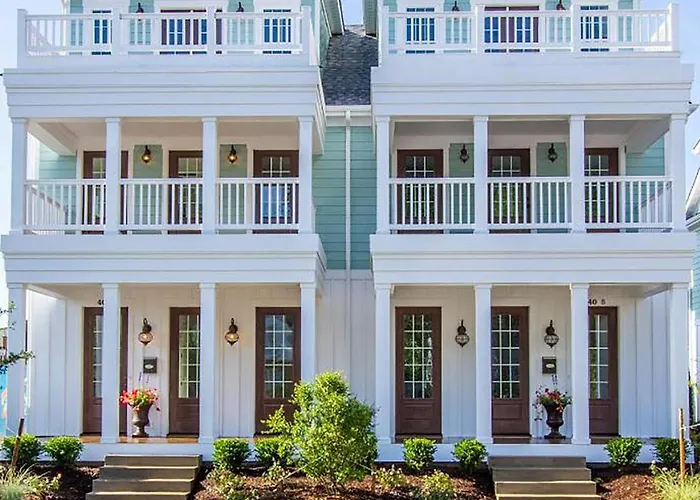 404A The Hilltop House