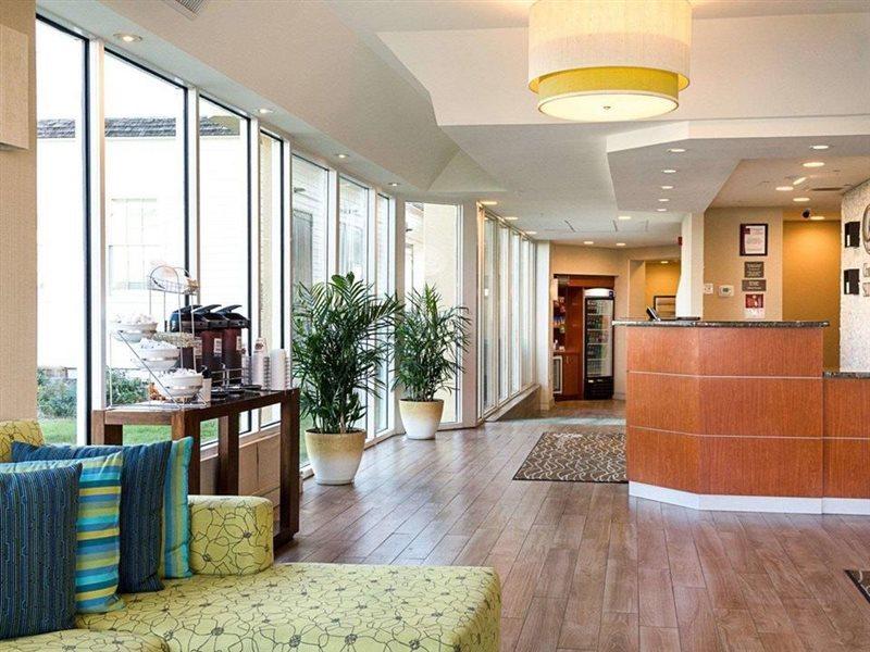 Comfort Beachfront 2* Virginia Beach