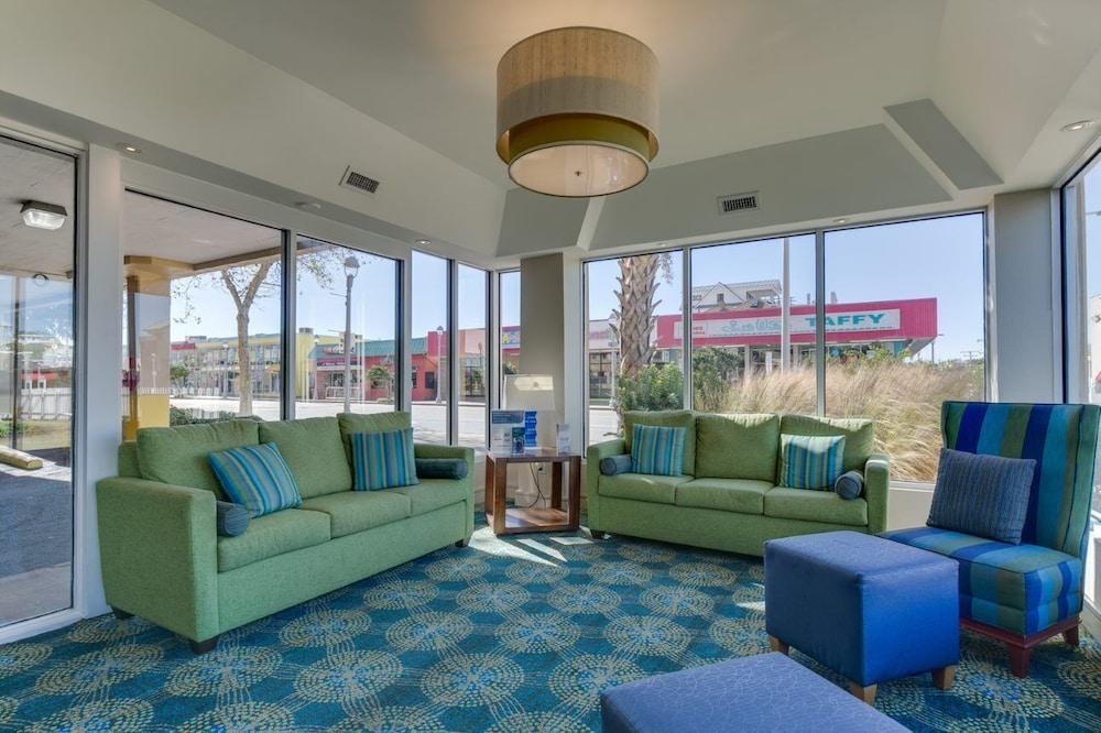 Comfort Beachfront Hotel Virginia Beach