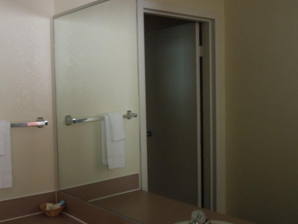 Hotel Knights Virginia Lynnhaven