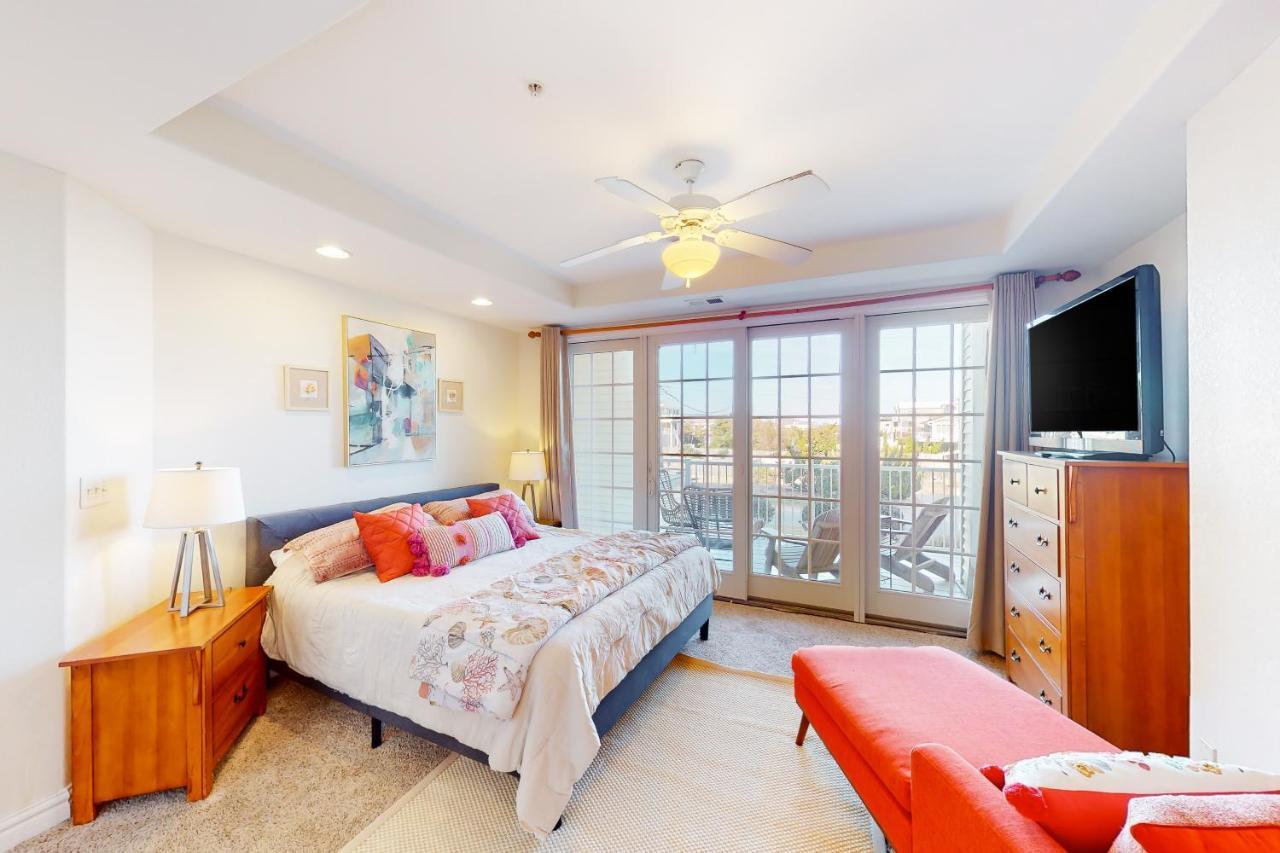 Apartment The Sandbridge Dunes - A Delight 116 *