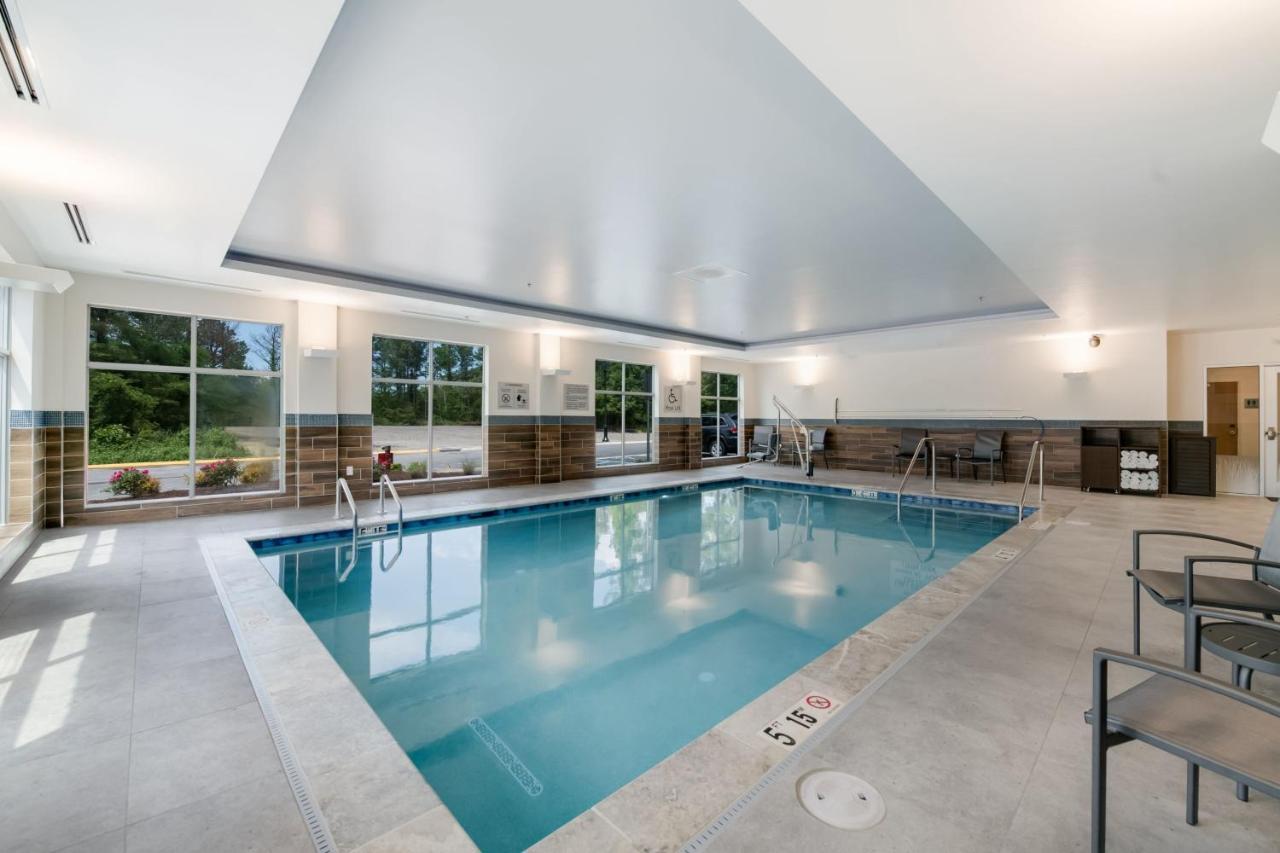 Fairfield By Marriott & Virginia Town Center Virginia Beach