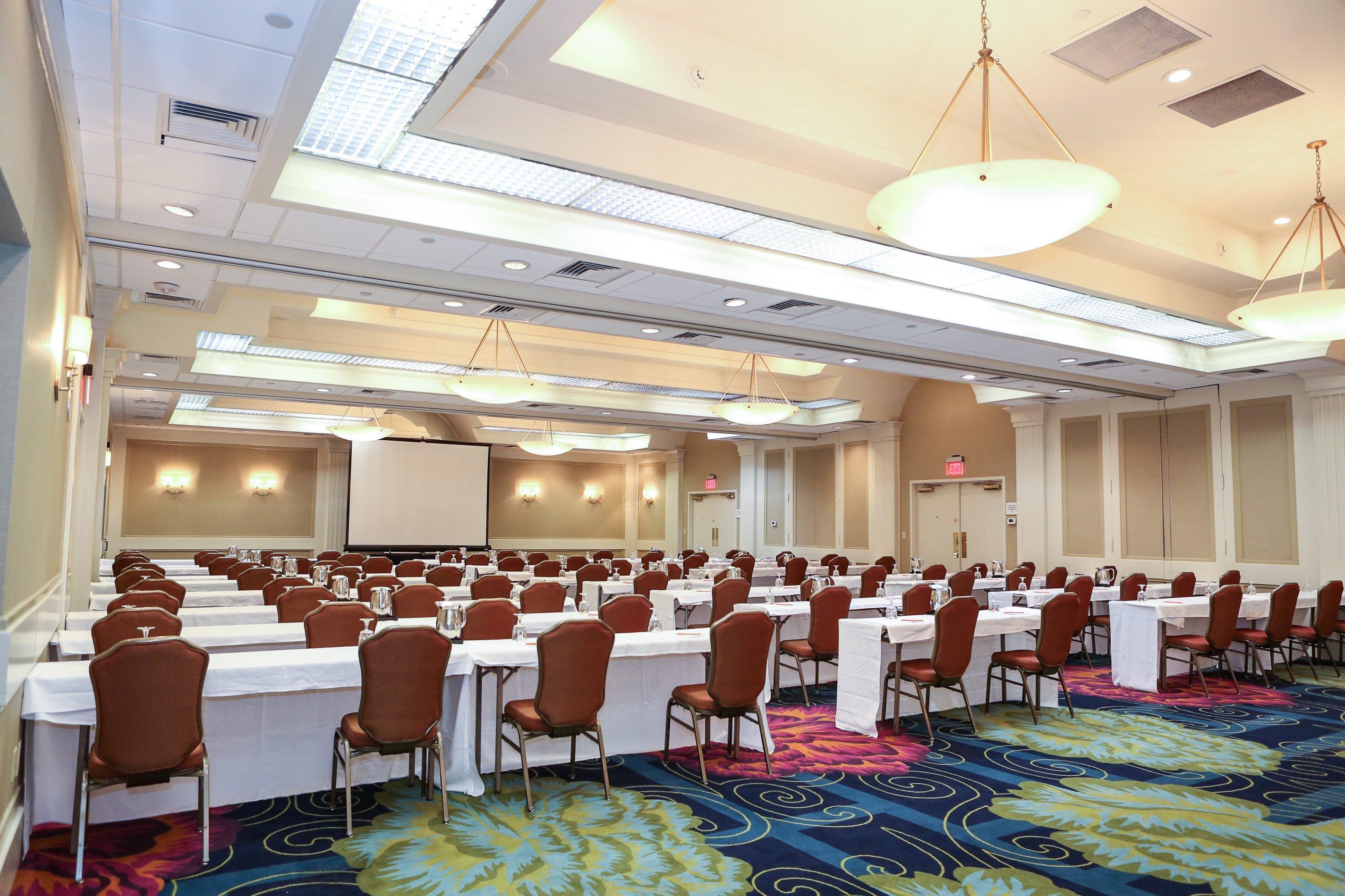 Crowne Plaza Virginia Beach-norfolk By Ihg 4*