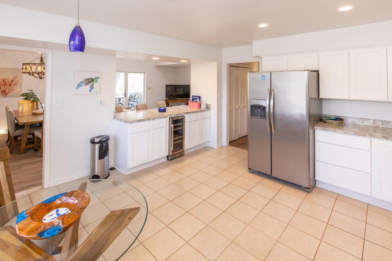 Coral House - North End Vb