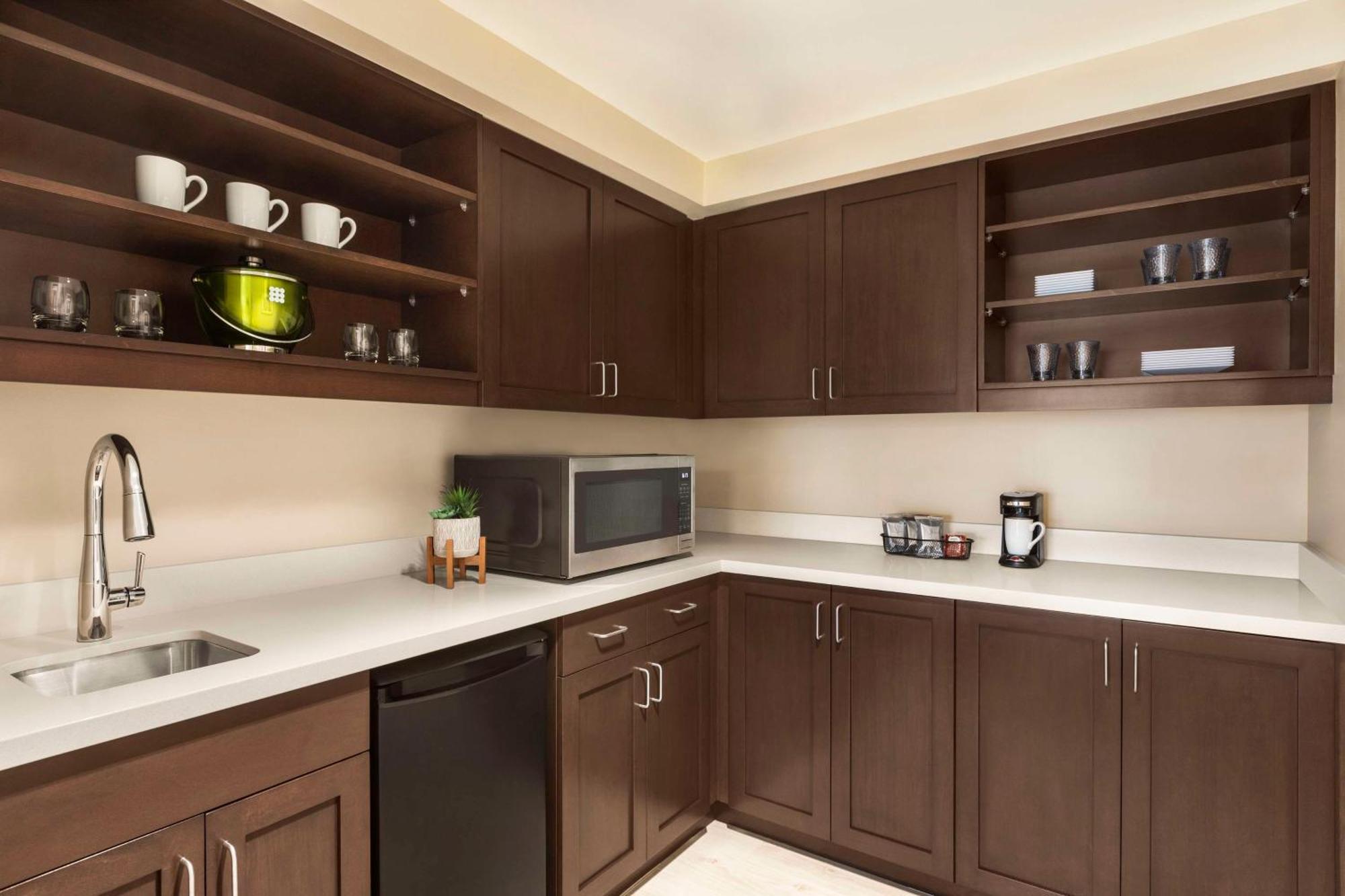 Hyatt Place Virginia Town Center Hotel Virginia Beach