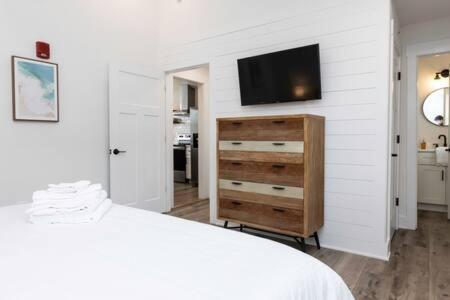 Ocean Lofts In The Vibe #7 - 5 Min Walk To Apartment Virginia Beach
