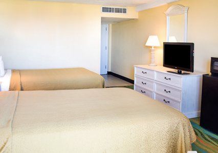 Spark By Hilton Virginia Oceanfront Hotel 3*