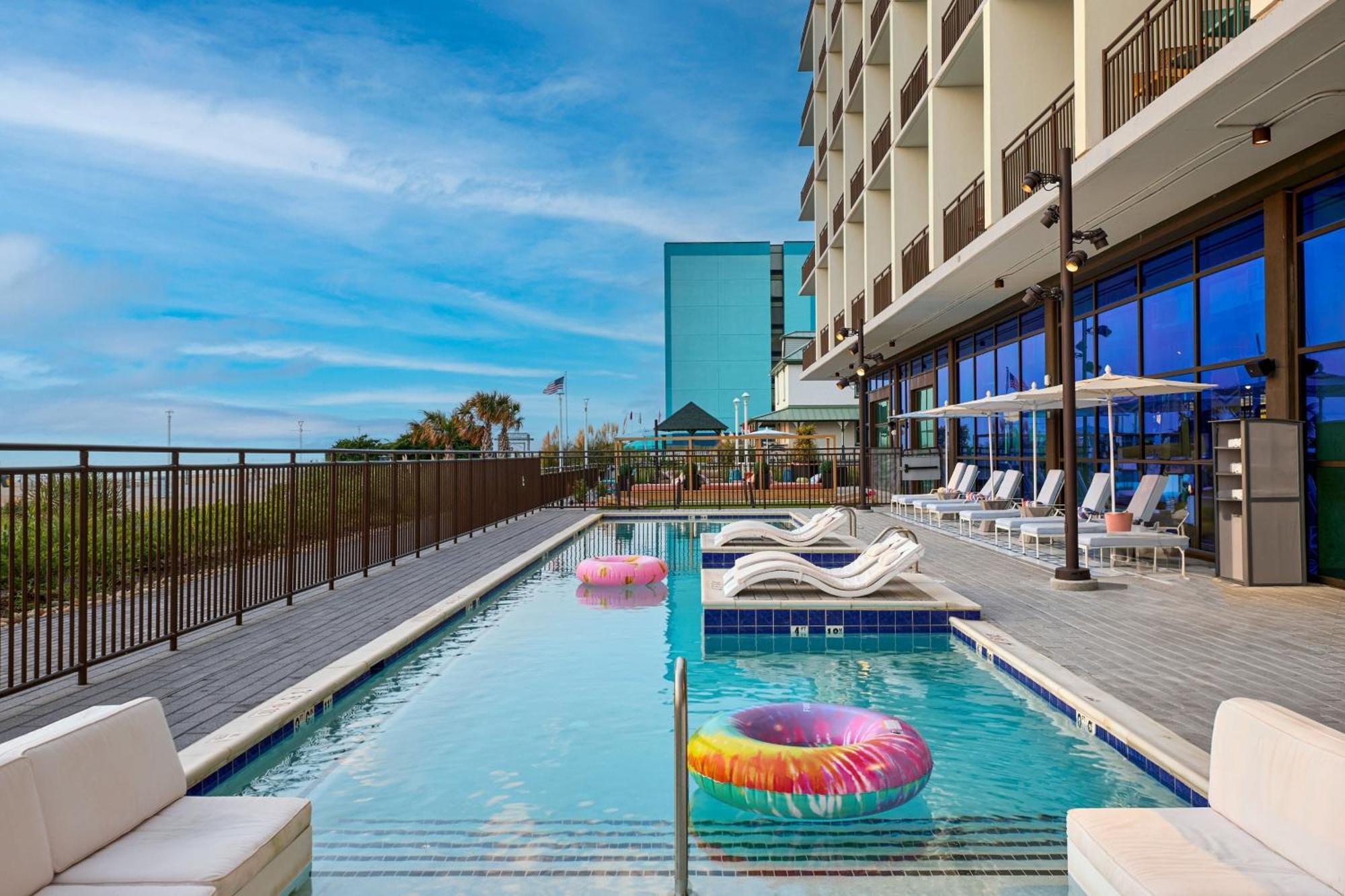 Moxy Virginia Oceanfront Virginia Beach