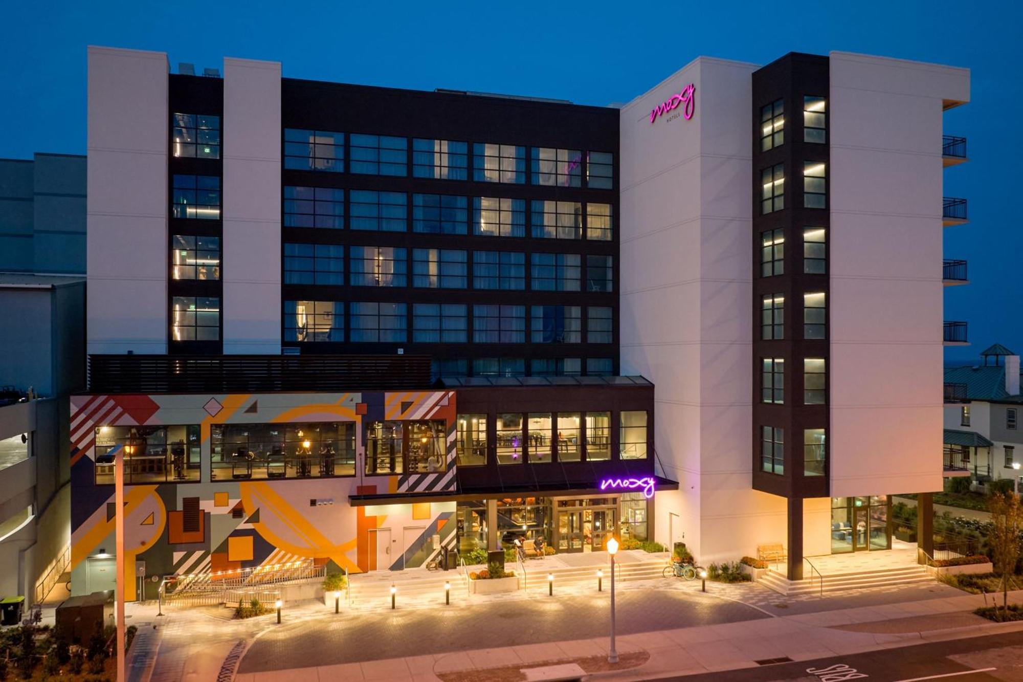 Moxy Virginia Oceanfront Virginia Beach