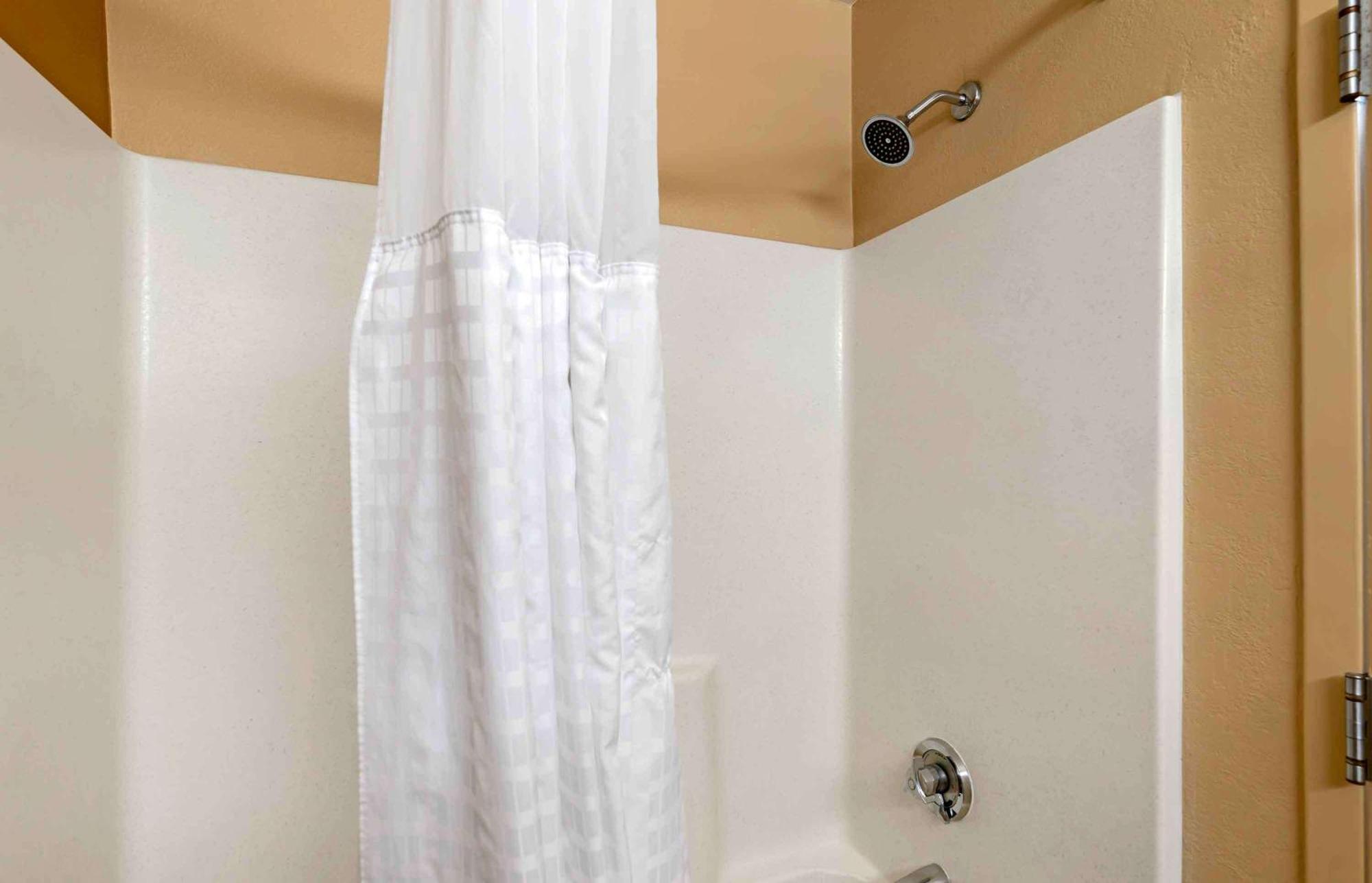 Extended America - - Independence Blvd Hotel Virginia Beach