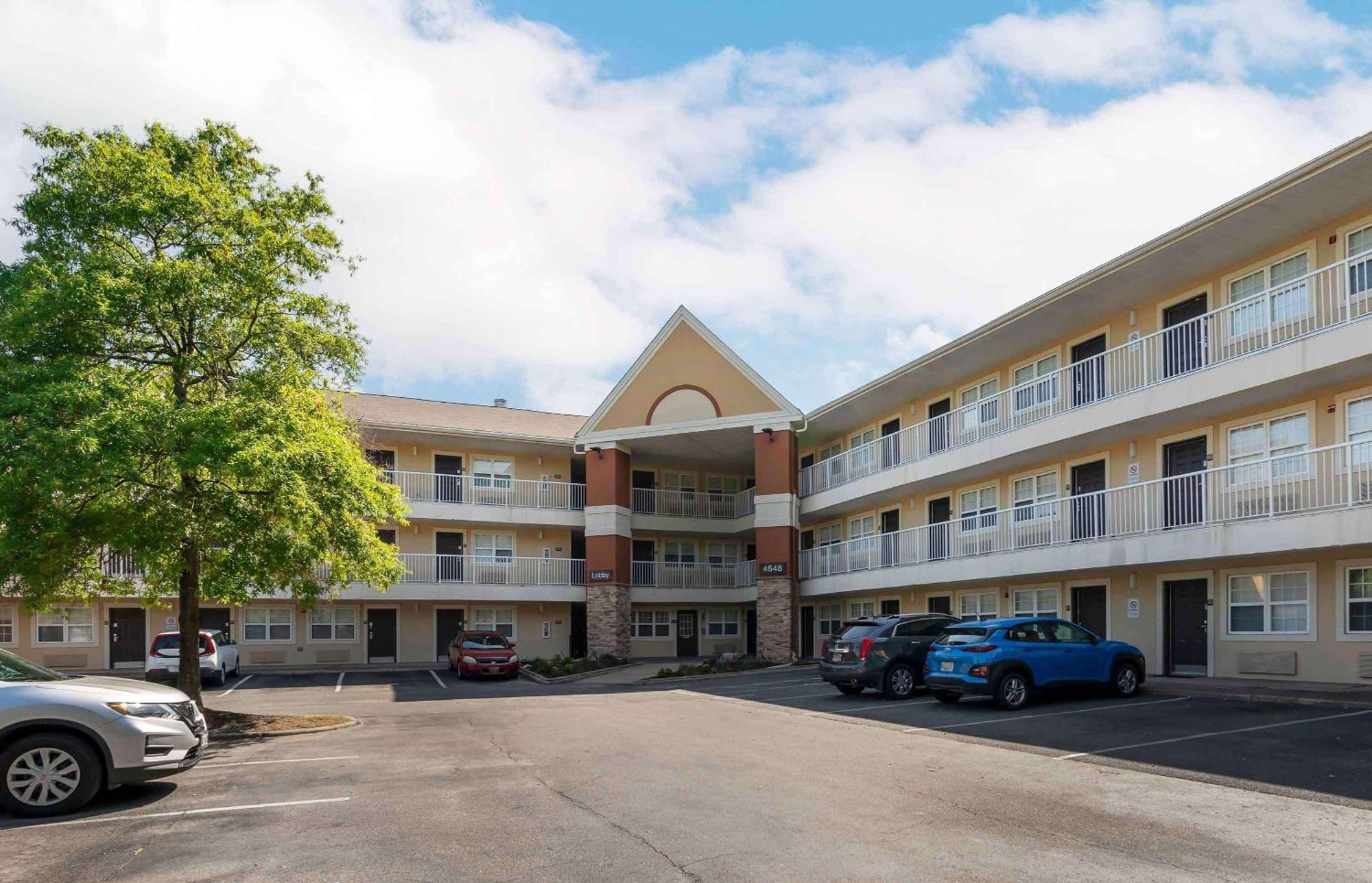 Hotel Extended America - - Independence Blvd