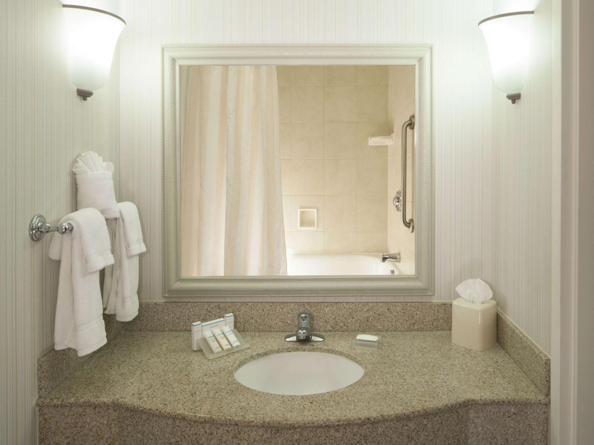 Hilton Garden Virginia Town Center
