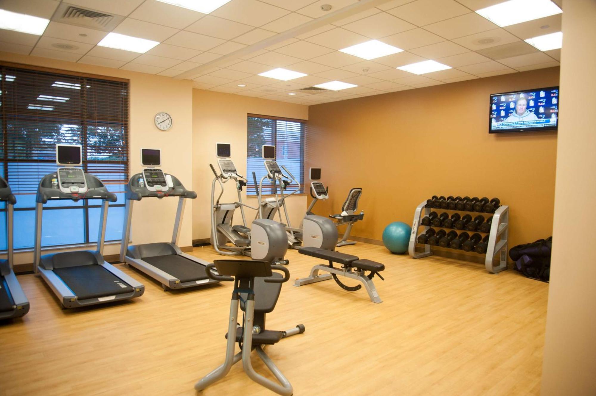 Hilton Garden Virginia Town Center Hotel 3*