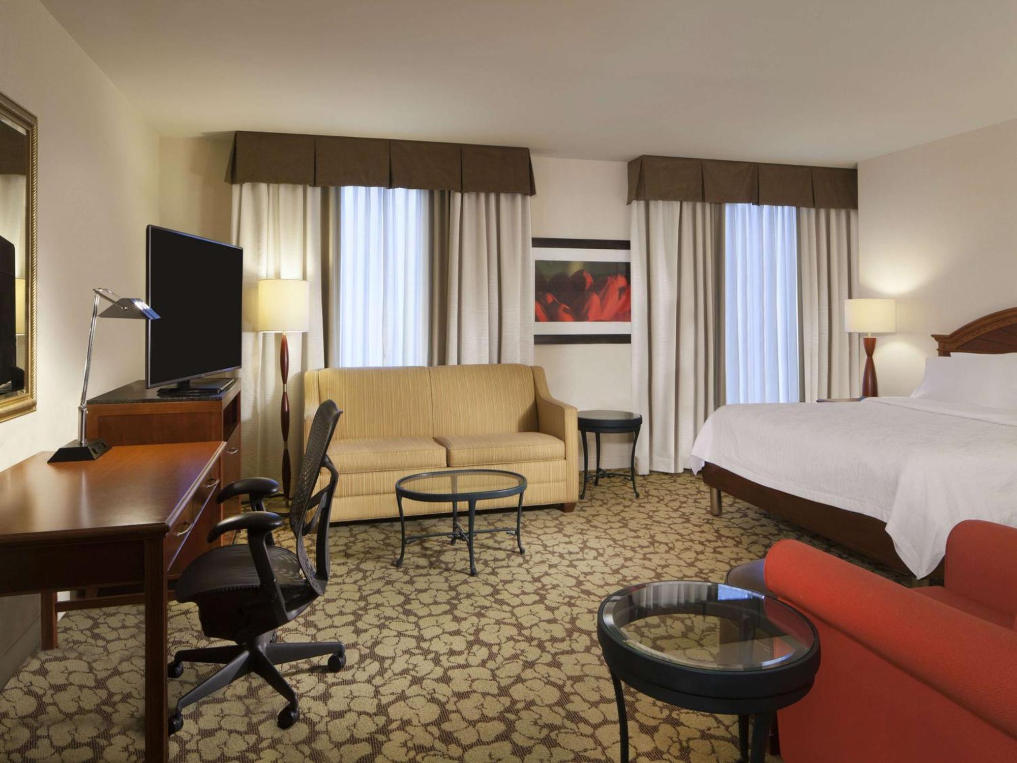 Hilton Garden Virginia Town Center Virginia Beach