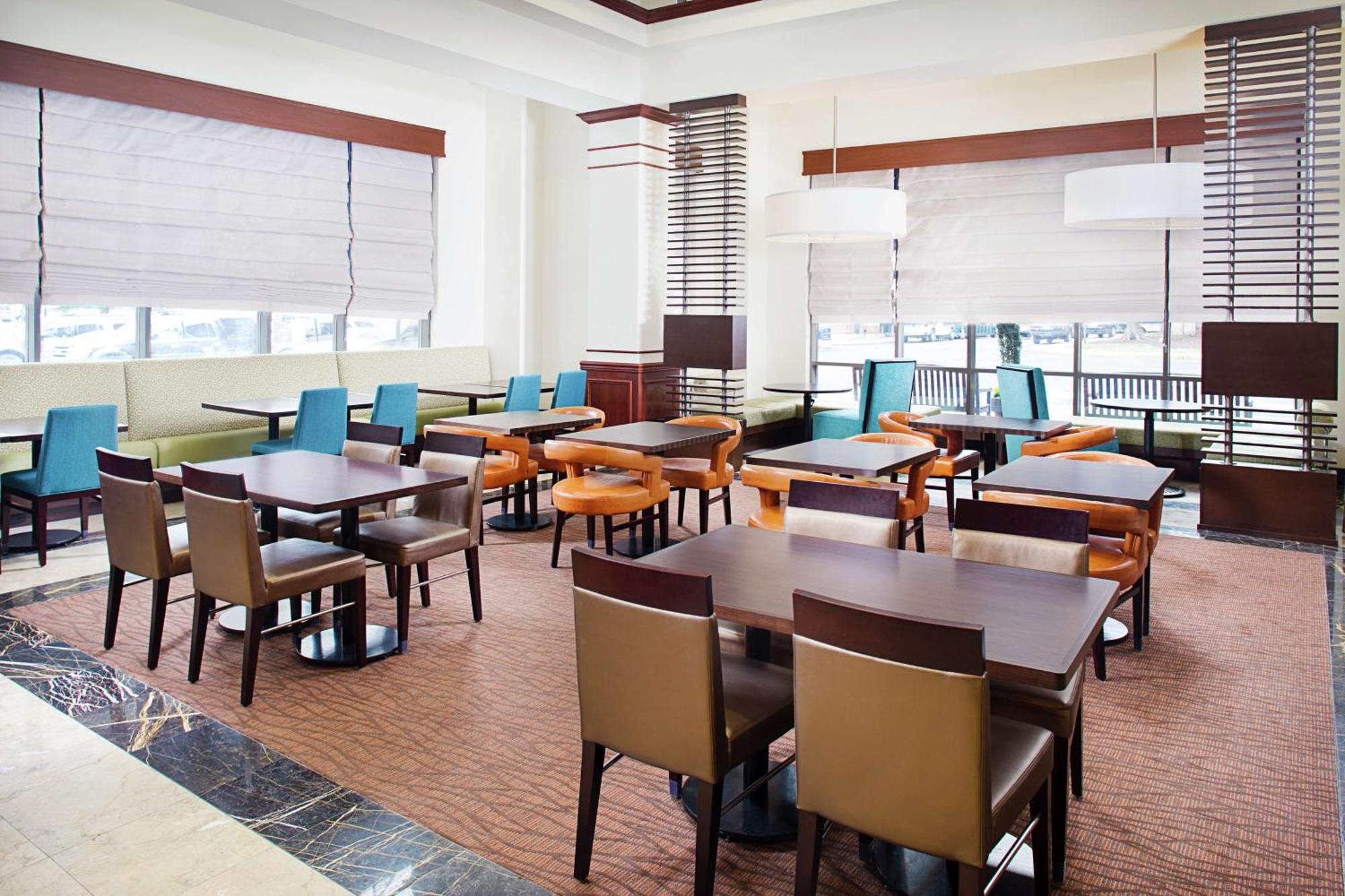 Hotel Hilton Garden Virginia Town Center Virginia Beach