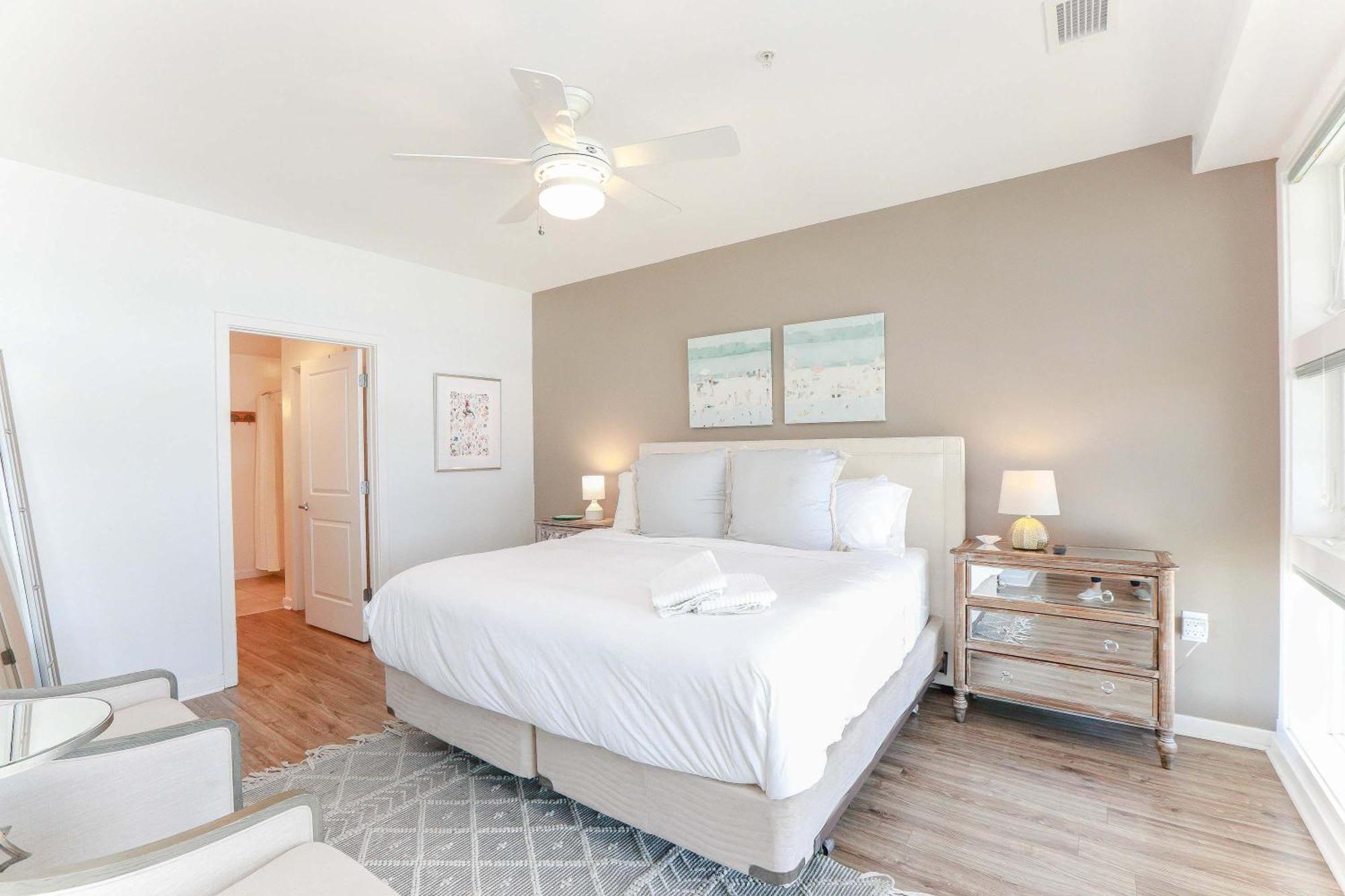 Sojourns Views & Pool Family Sleeps 9 *
