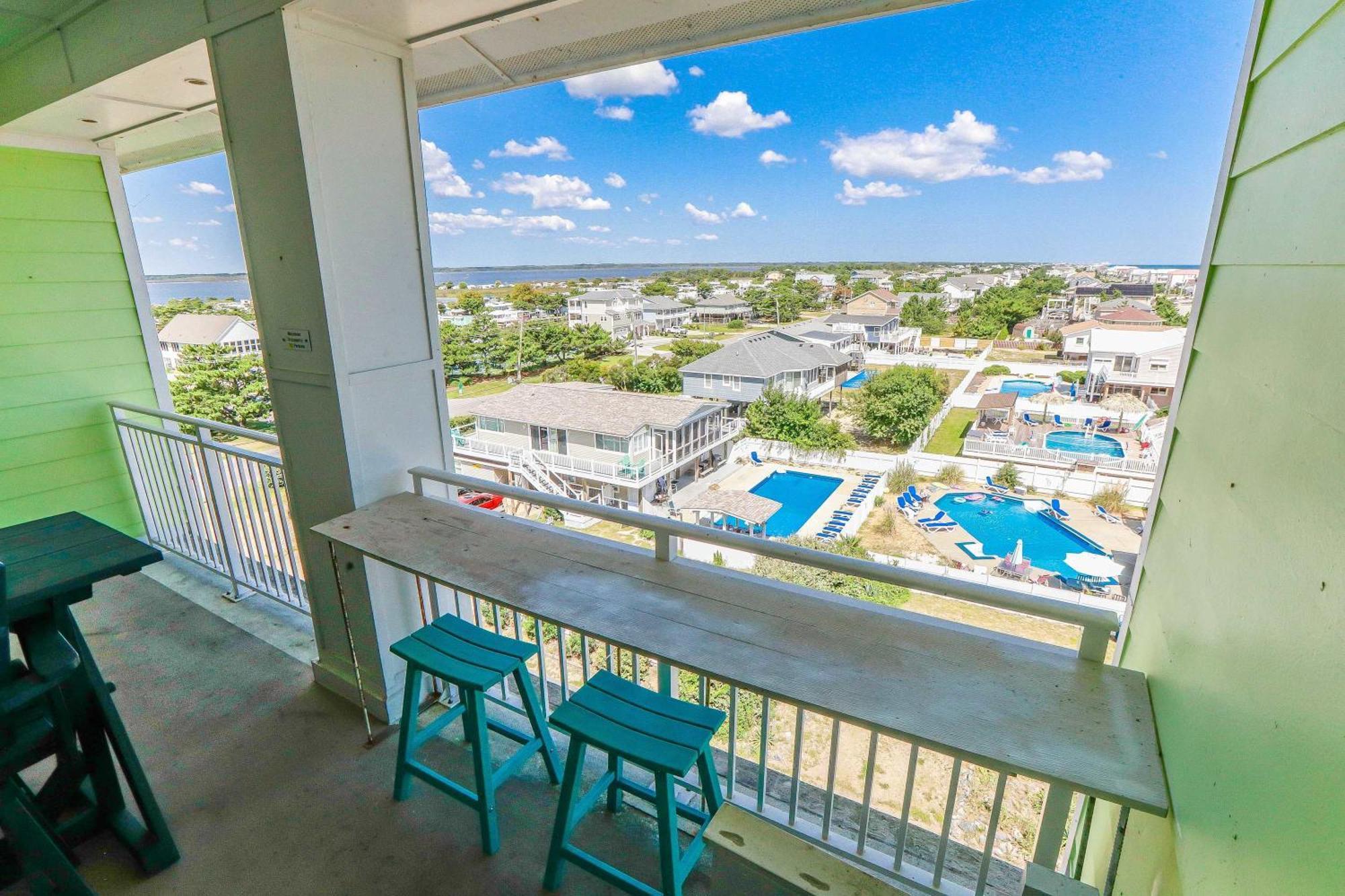 Sojourns Views & Pool Family Sleeps 9 Apartment