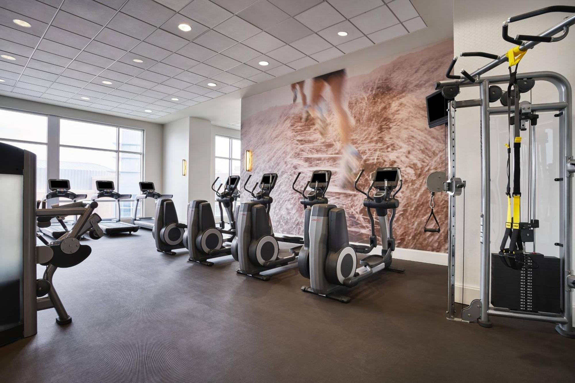The Westin Virginia Town Center Hotel 4*