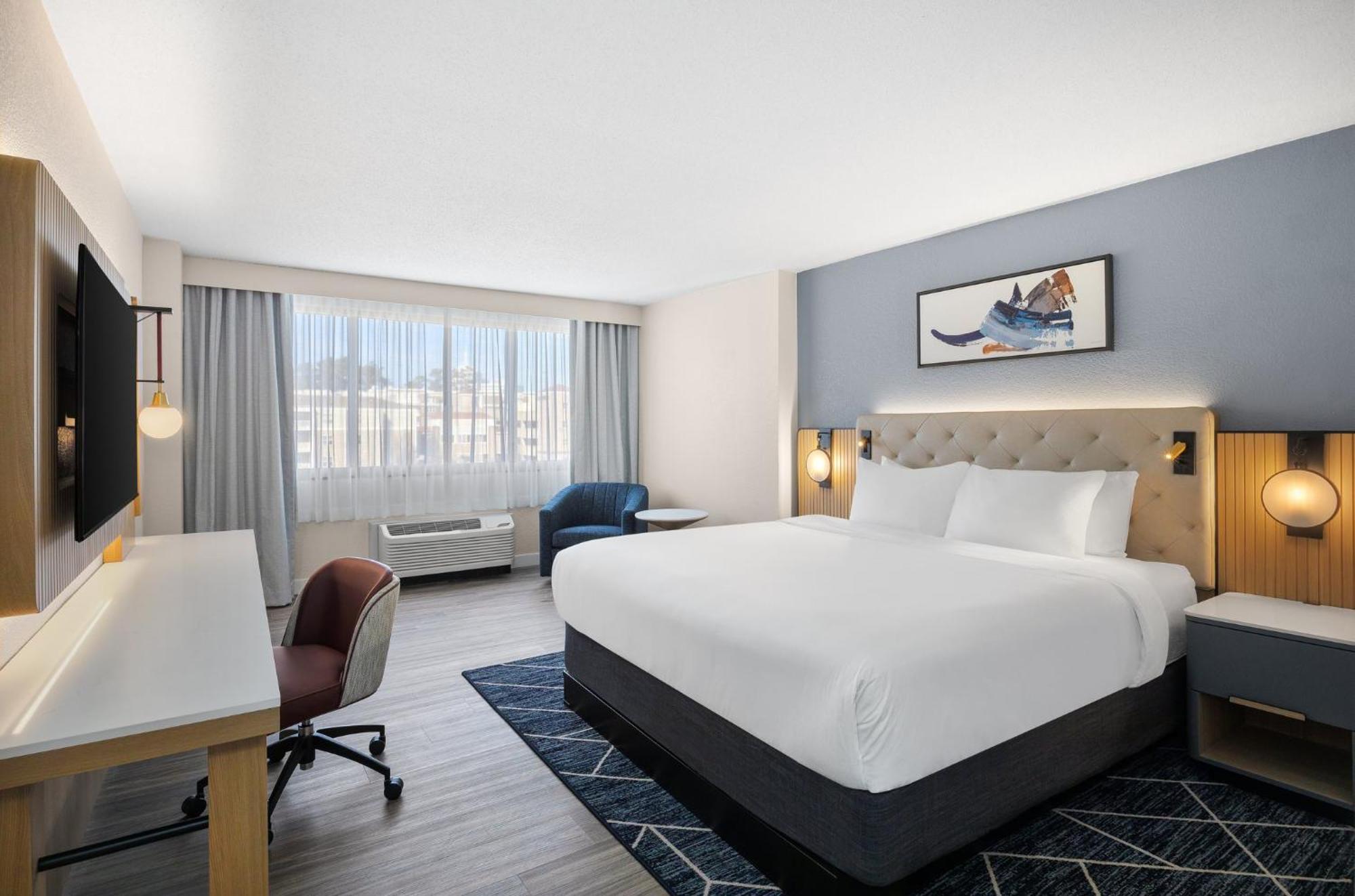 Hotel Crowne Plaza Virginia Beach-norfolk By Ihg