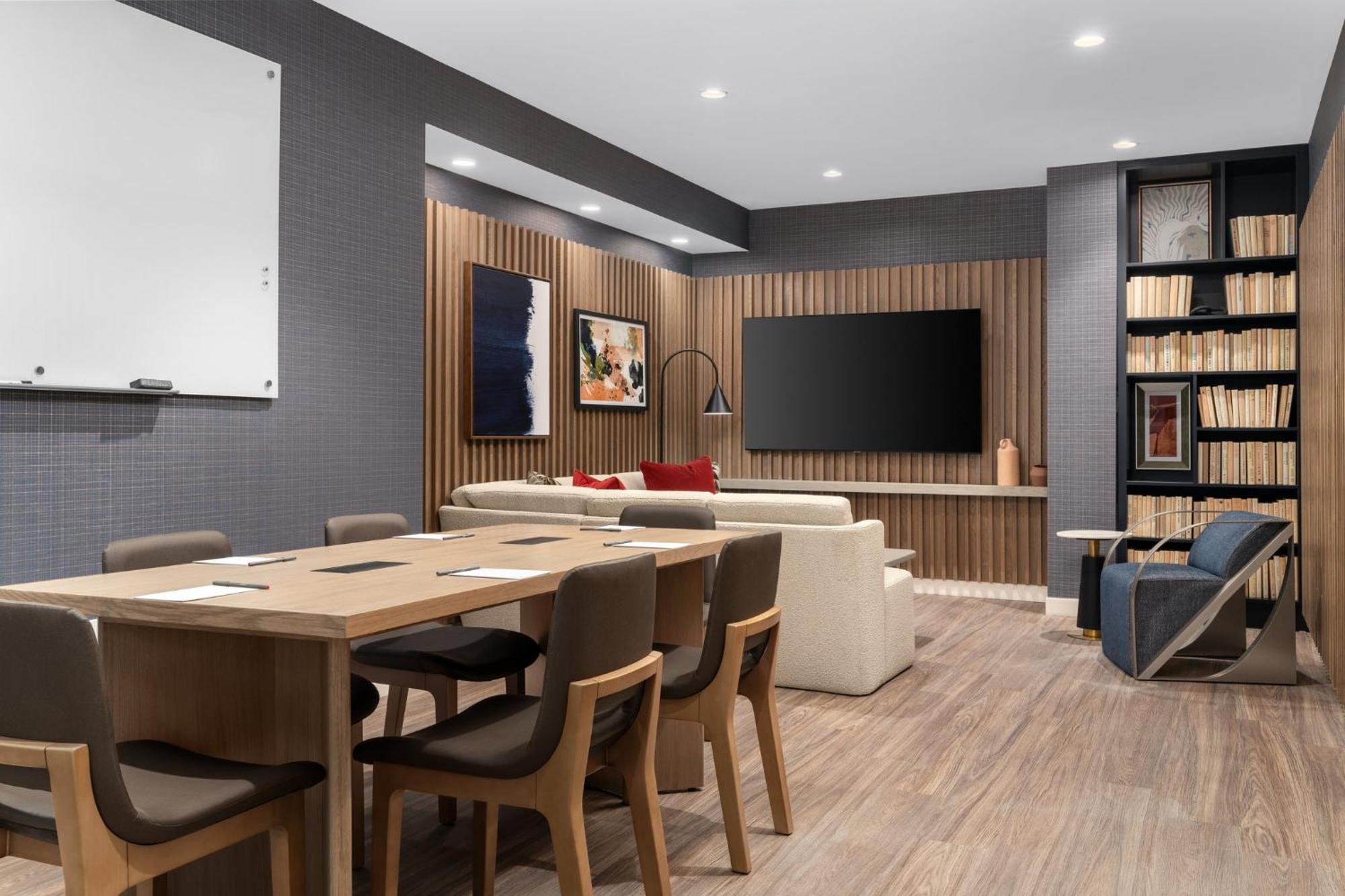 Hotel Crowne Plaza Virginia Beach-norfolk By Ihg