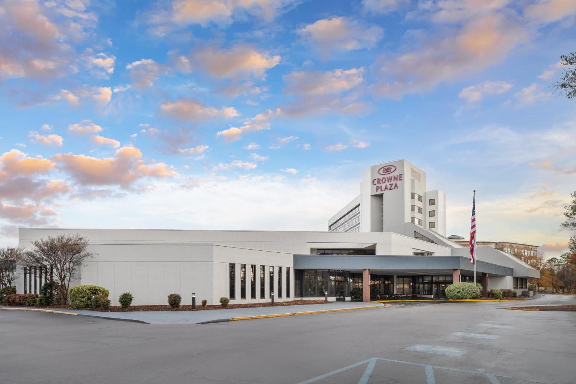Hotel Crowne Plaza Virginia Beach-norfolk By Ihg Virginia Beach