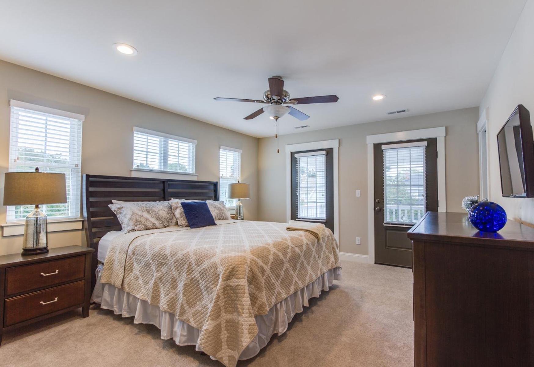 Holiday home 412a The Inlet House Spacious 4 Bedroom Townhouse Walking Distance To The *