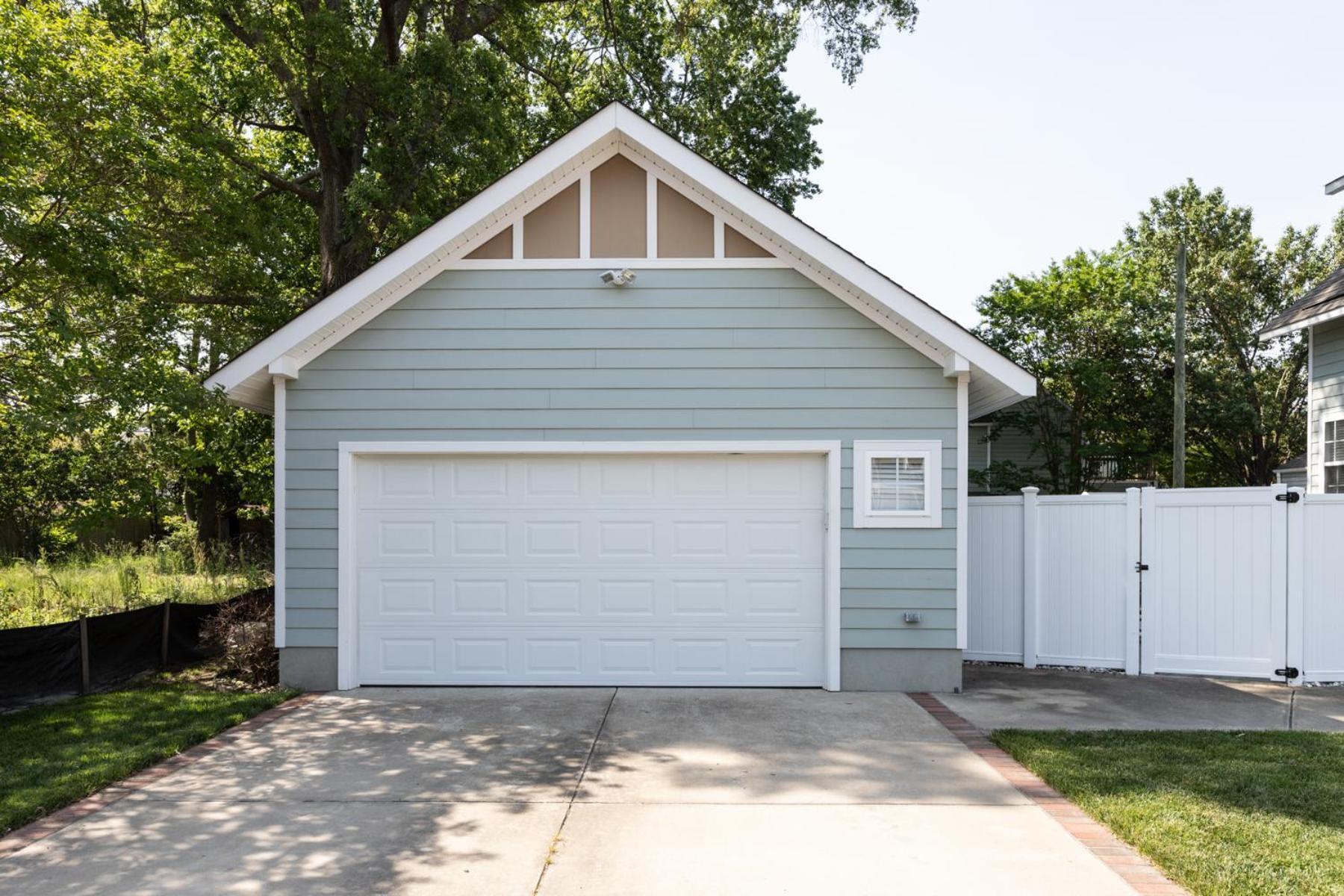The Virginia Vibe House
