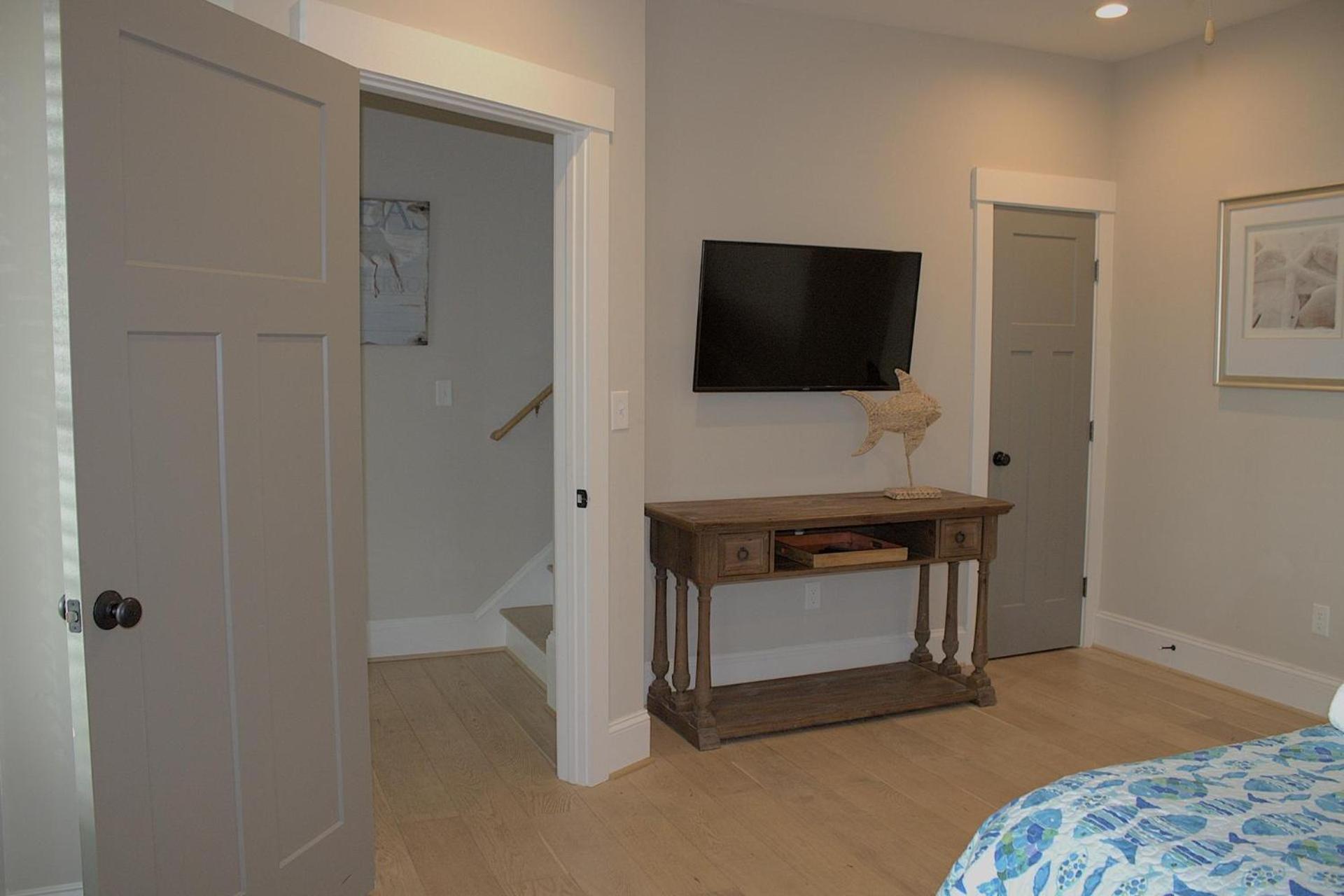 410b The King Neptune House * Virginia Beach