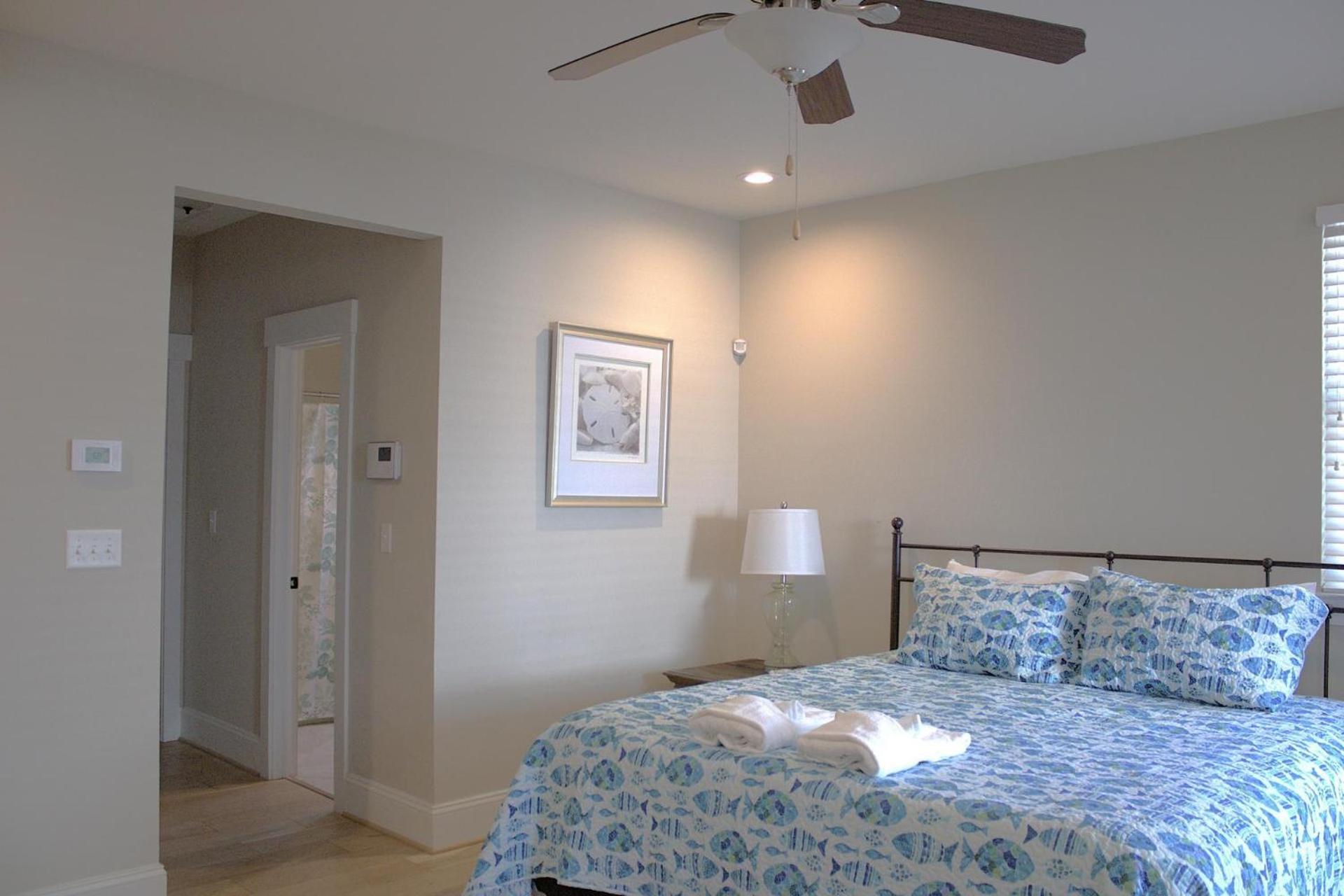 410b The King Neptune House *