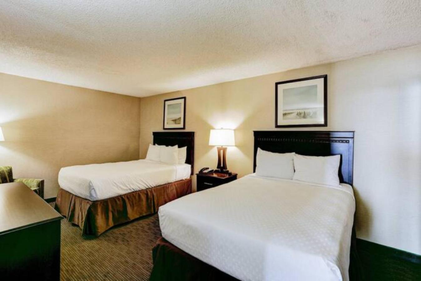 Resort Quarters