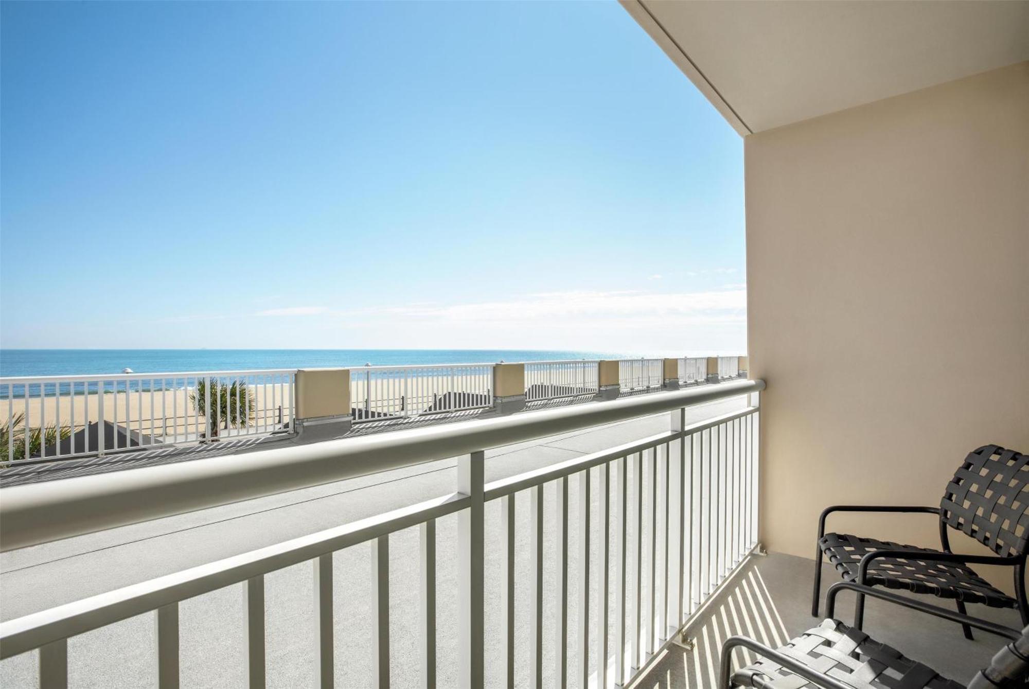 Hampton Virginia Beach-oceanfront South 3*