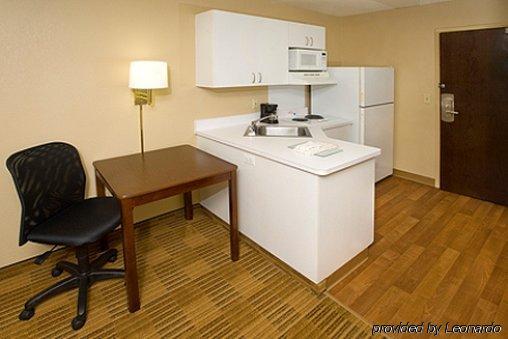 Extended America - - Independence Blvd Hotel Virginia Beach