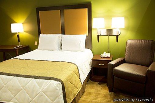 Extended America - - Independence Blvd Hotel