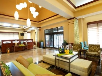 Hilton Garden Virginia Town Center Hotel 3*
