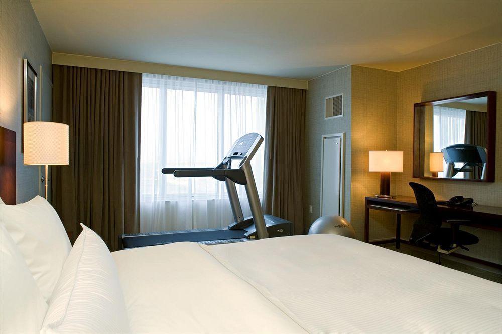 Hotel The Westin Virginia Town Center Virginia Beach