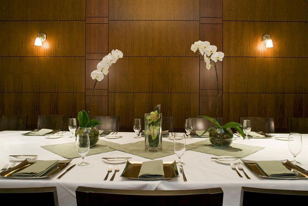 The Westin Virginia Town Center Hotel 4*