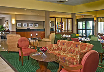 Courtyard Norfolk 3*