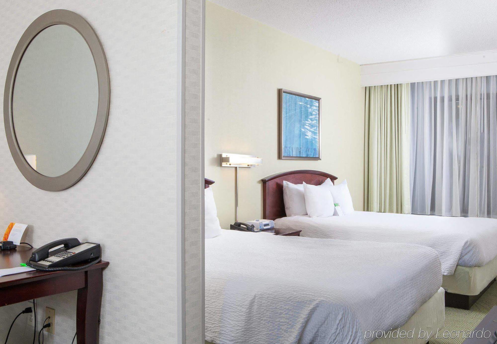 Hotel Springhill By Marriott Norfolk Virginia