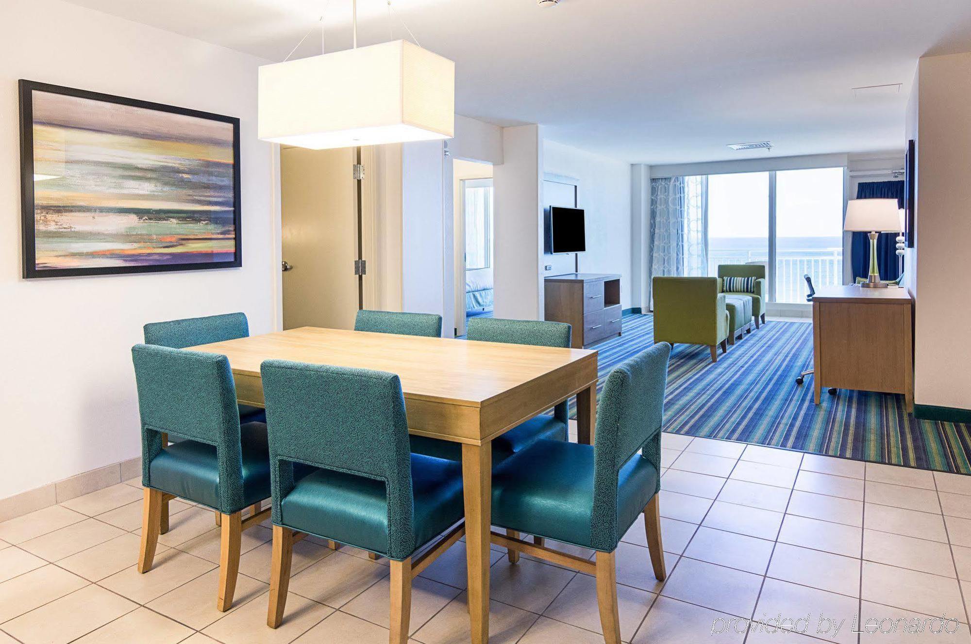 Comfort Beachfront Hotel