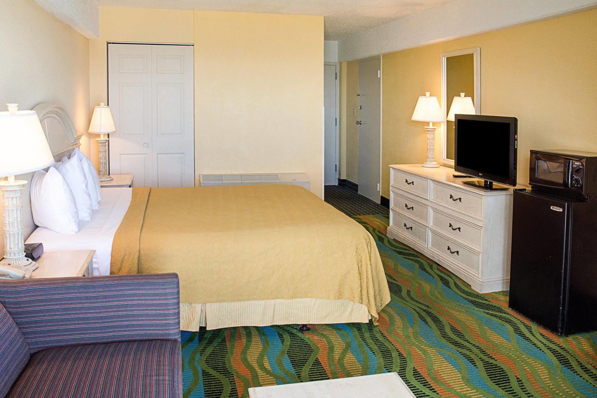 Hotel Spark By Hilton Virginia Oceanfront Virginia Beach