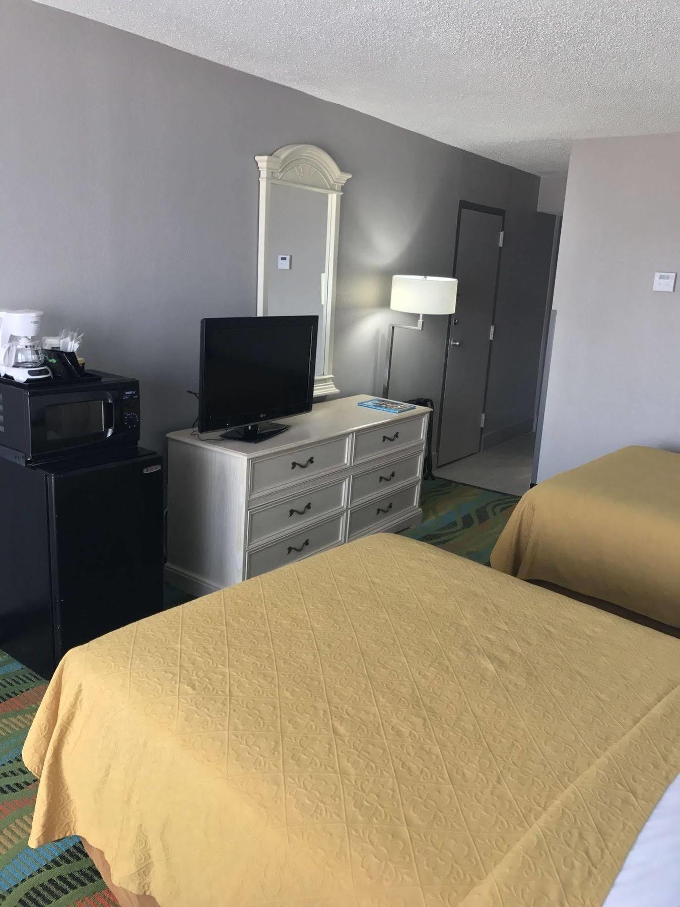 Spark By Hilton Virginia Oceanfront 3*