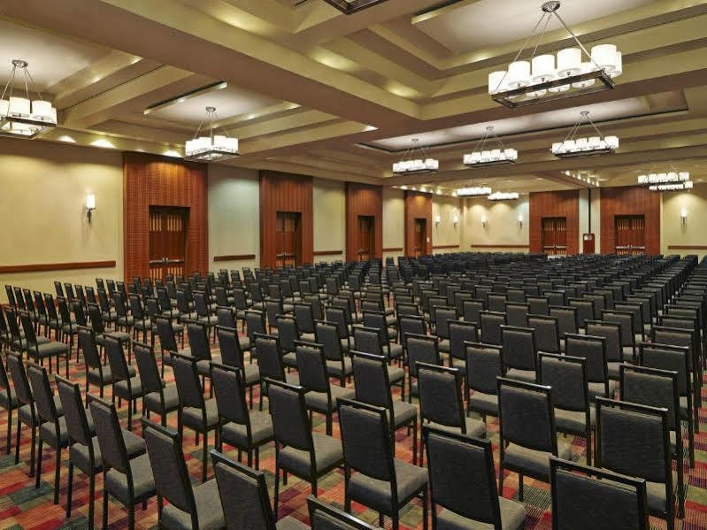 Hotel The Westin Virginia Town Center 4*
