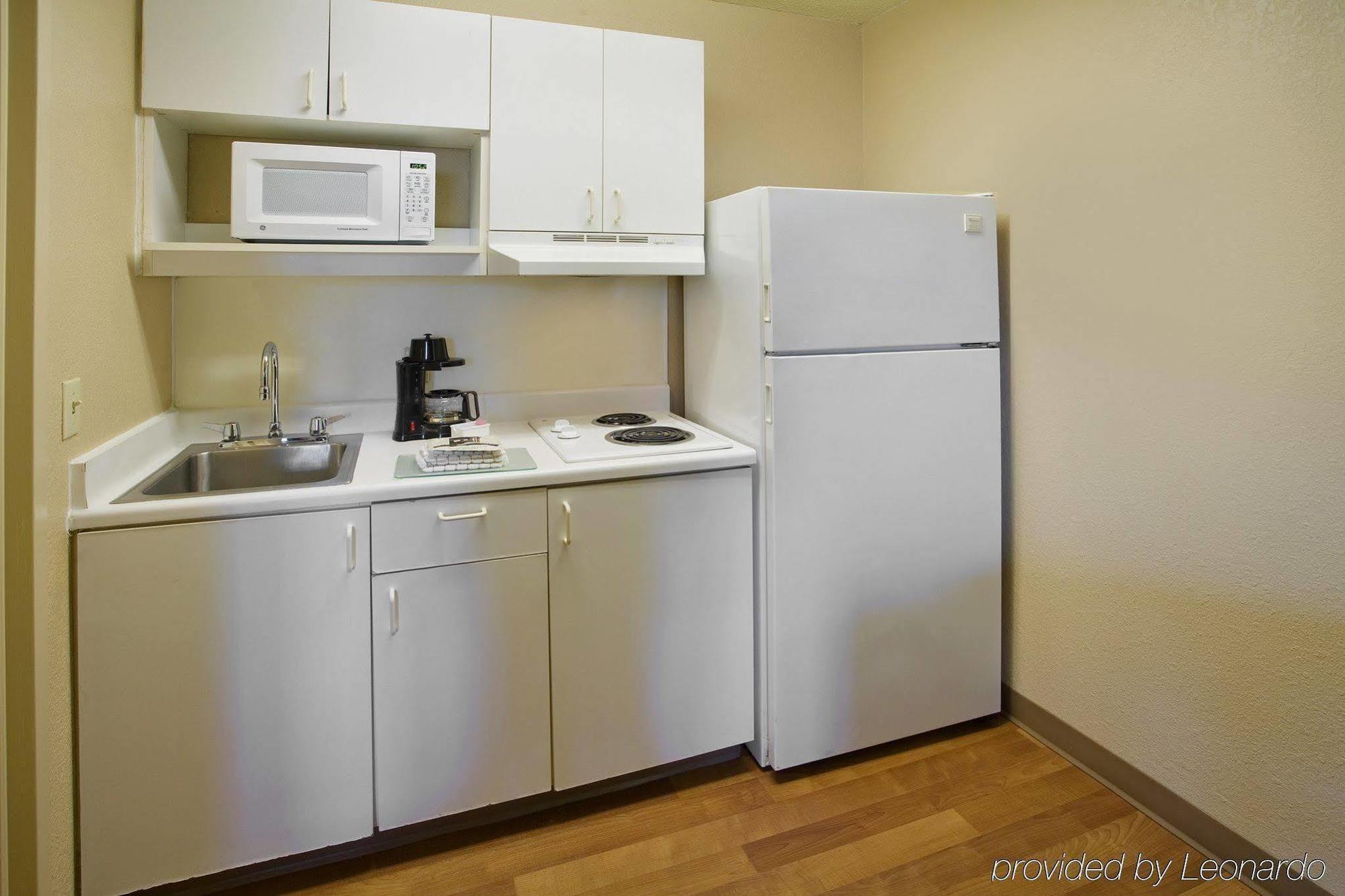 Hotel Extended America - - Independence Blvd