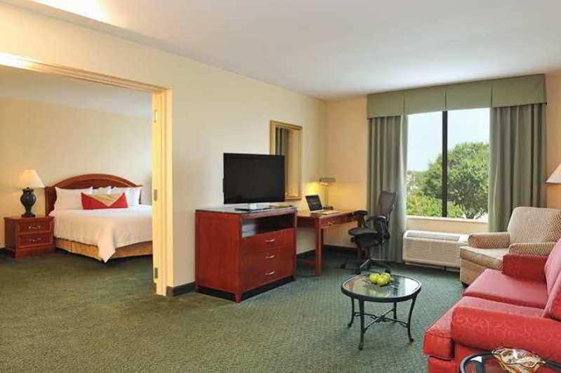 Hotel Hilton Garden Virginia Town Center 3*
