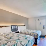Motel 6 Virginia Beach