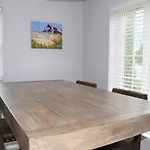 Plaza 2700 Luxury Beach Suites